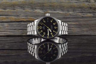 Omega Genève Dynamic Automatic 5200.50.00 Black Tritium Vintage Military