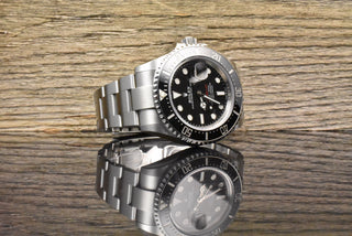 Rolex Sea-Dweller 126600 MINT - UNPOLIERT - FULL SET - LC100 - Automatic