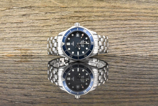 Omega Seamaster Diver 300M Quarz Mid Size 36MM Blue Wave Dial Vintage