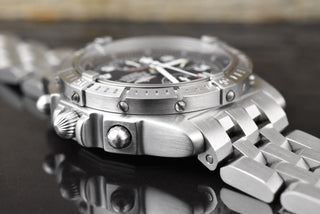 Breitling Blackbird Serie Speciale Chronograph A13353 MINT - B&P