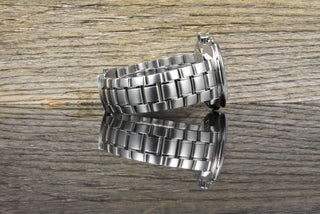 Omega Speedmaster Broad Arrow 1957 Black Dial Automatik - Full Set