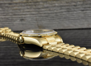 Rolex Day-Date 36 Army Base / Bark / Borke / Diamond Bezel / String Diamond Dial Box & Zertifikat - Service 2025