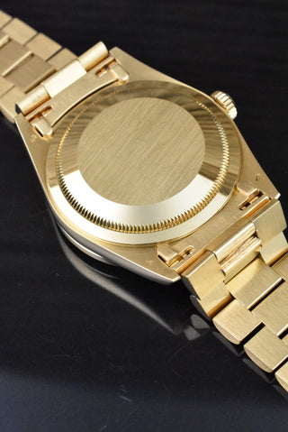 Rolex Day-Date 36 Army Base / Bark / Borke / Diamond Bezel / String Diamond Dial Box & Zertifikat - Service 2025