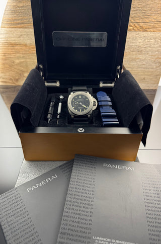 Panerai Luminor Submersible 1950 3 Days Automatic PAM00305 Titanium