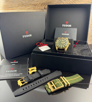 Tudor Black Bay 58 Green 18K Gold Automatik 79018V Full Set - 2022