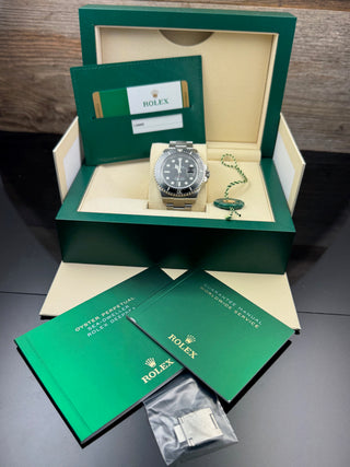 Rolex Sea-Dweller 126600 MINT - UNPOLIERT - FULL SET - LC100 - Automatic