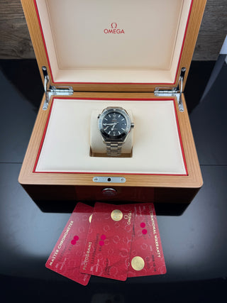 Omega Seamaster Planet Ocean 600M Co-Axial 43.5 Master Chronometer Black Ceramic - 2018